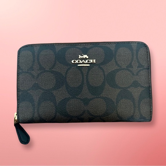 Coach Bags Coach Medium Id Zip Wallet In Signature Canvas Poshmark
